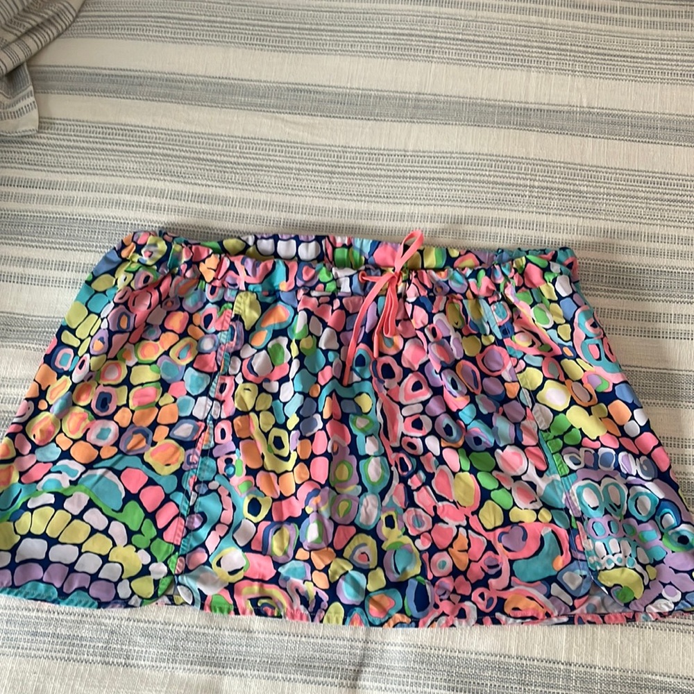 Lilly Pulitzer scored size extra large